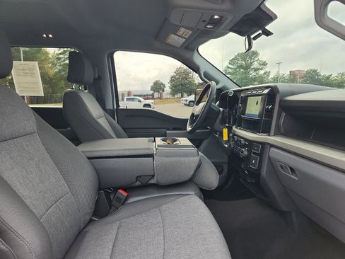 Used 2024 Ford F250 XL w/ STX Appearance Package image 8