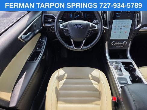 Used 2024 Ford Edge SEL AWD/4WD image 16