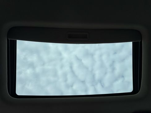 Used 2012 Ford Fusion SE image 16