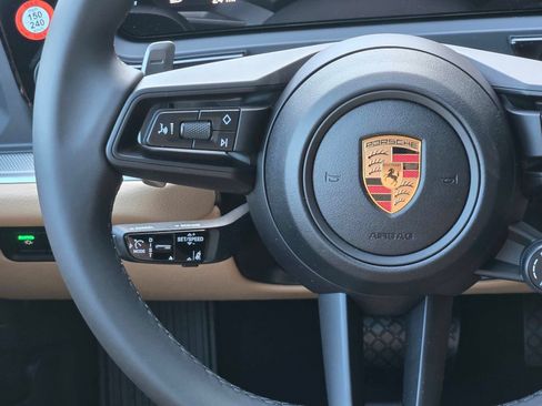 New 2026 Porsche Cayenne AWD/4WD image 17