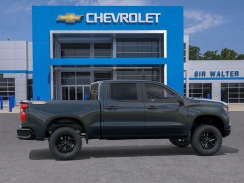 New 2026 Chevrolet Silverado 1500 Custom Trail Boss w/ Dark Appearance Package image 5