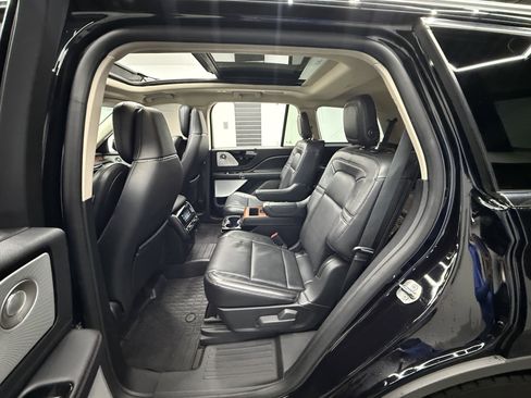 Used 2020 Lincoln Aviator Reserve w/ Equipment Group 201A image 25