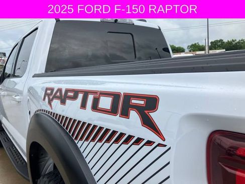 Used 2025 Ford F150 Raptor AWD/4WD image 18