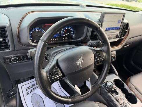 Used 2023 Ford Bronco Sport Outer Banks AWD/4WD image 21