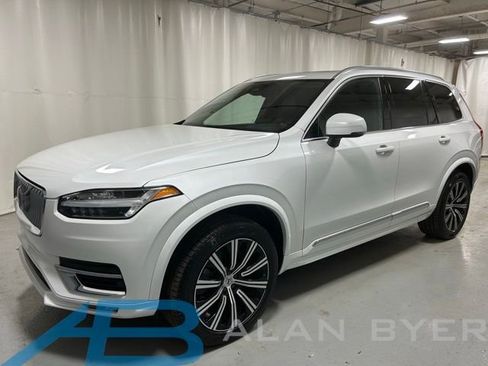 Used 2024 Volvo XC90 B5 Core w/ Protection Package Premier image 1
