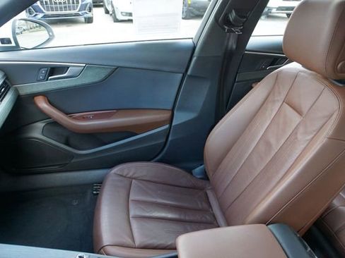 Used 2019 Audi A4 2.0T Premium image 28