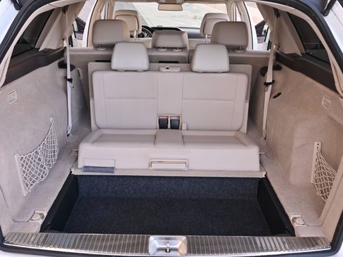 Used 2015 Mercedes-Benz E 350 4MATIC Wagon image 19