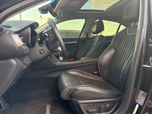 Used 2020 Genesis G70 3.3T w/ Elite Package image 14