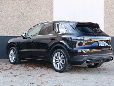 Used 2019 Porsche Cayenne image 14