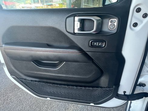 Used 2023 Jeep Gladiator Mojave w/ LED Lighting Group image 18