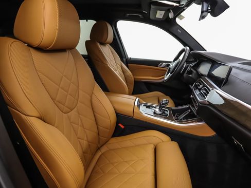 Certified 2023 BMW X5 xDrive40i w/ Executive Package image 31