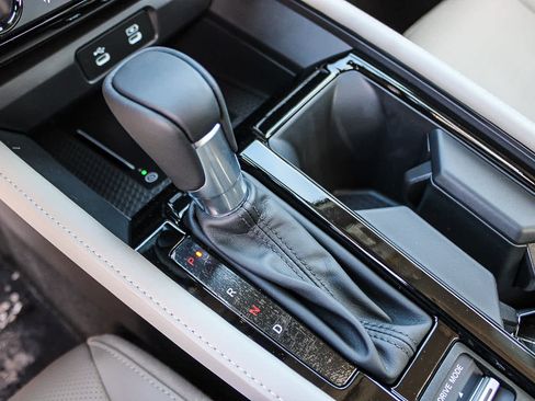 New 2026 Honda Accord Touring image 22