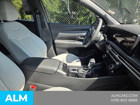 Used 2026 Hyundai Santa Cruz SEL FWD image 18