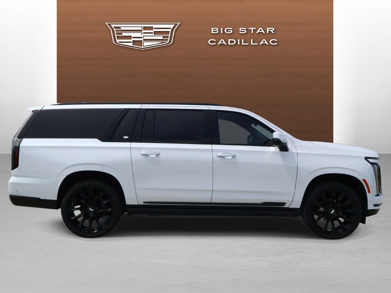 Certified 2026 Cadillac Escalade ESV Platinum Sport w/ LPO, ONYX Package AWD/4WD image 6