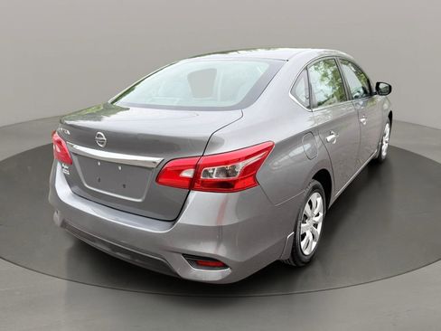 Used 2019 Nissan Sentra S FWD image 7