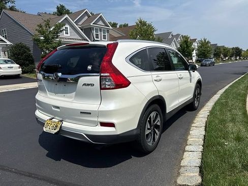 Used 2016 Honda CR-V Touring image 3