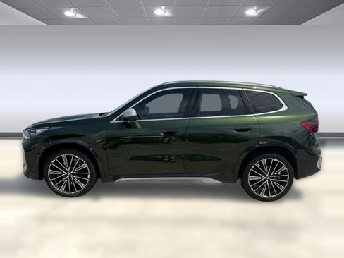 Used 2024 BMW X1 xDrive28i w/ Technology Package AWD/4WD image 2