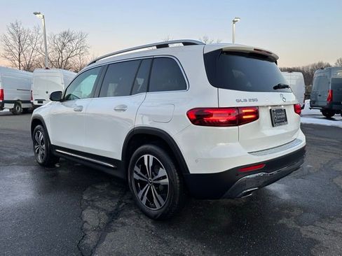 New 2026 Mercedes-Benz GLB 250 4MATIC image 5