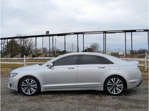 Used 2019 Lincoln MKZ Reserve image 4