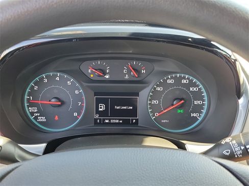 Used 2022 Chevrolet Traverse LS image 7