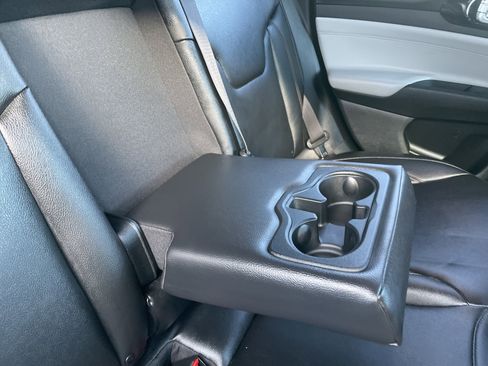 Certified 2024 Jeep Compass Limited image 22