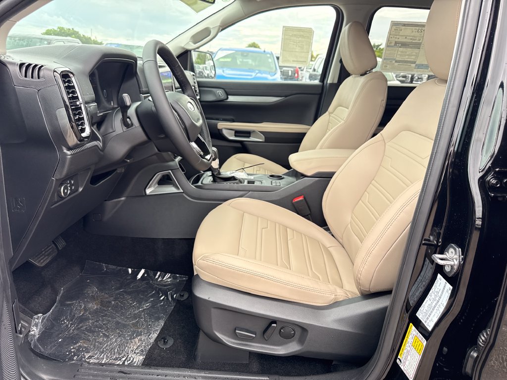 New 2026 Ford Ranger Lariat w/ Trailer Tow Package RWD image 19