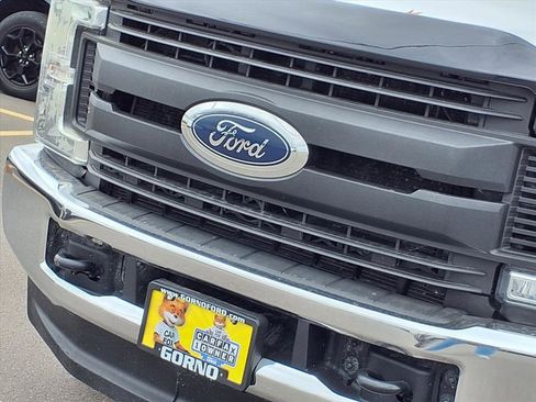 Used 2019 Ford F250 XL w/ Power Equipment Group image 29