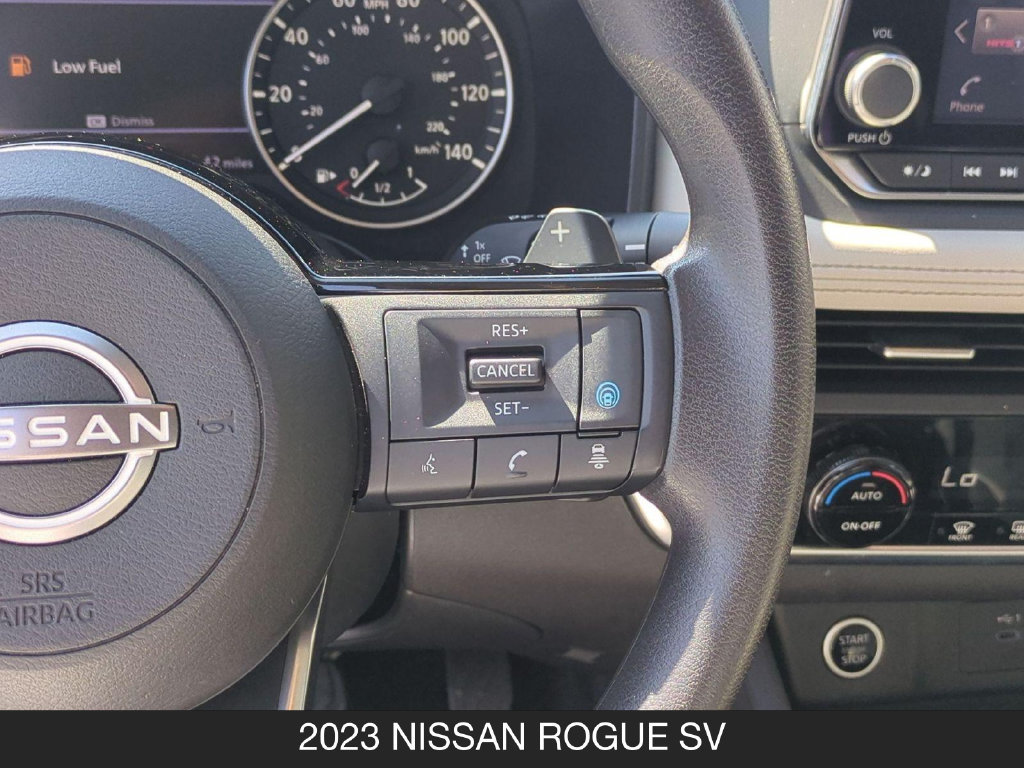 Certified 2023 Nissan Rogue SV FWD image 18