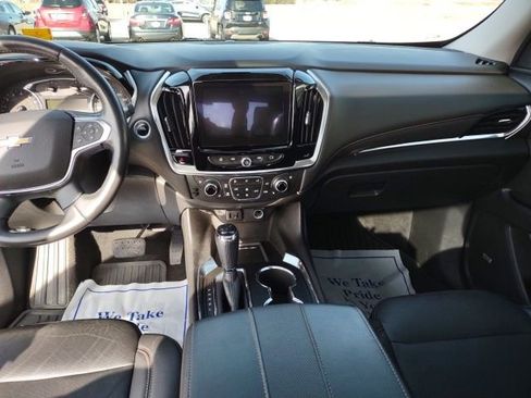Used 2018 Chevrolet Traverse Premier w/ Redline Edition AWD/4WD image 13
