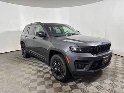 New 2025 Jeep Grand Cherokee Altitude
