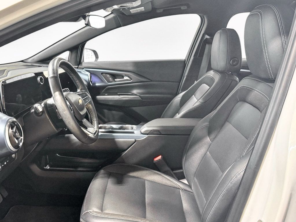 Used 2024 Chevrolet Equinox EV LT FWD image 18