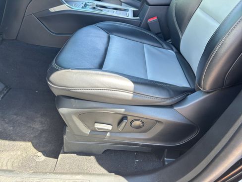 Certified 2023 Ford Explorer XLT w/ Equipment Group 202A image 13