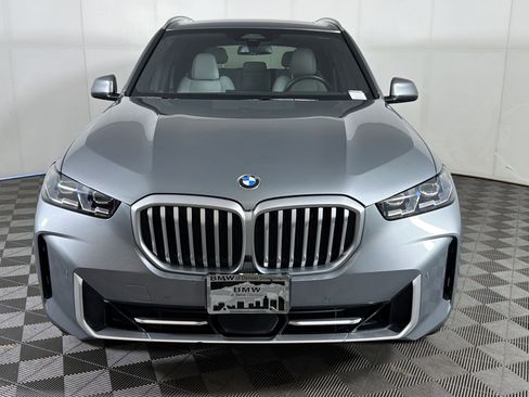 Certified 2024 BMW X5 xDrive40i w/ Premium Package AWD/4WD image 6