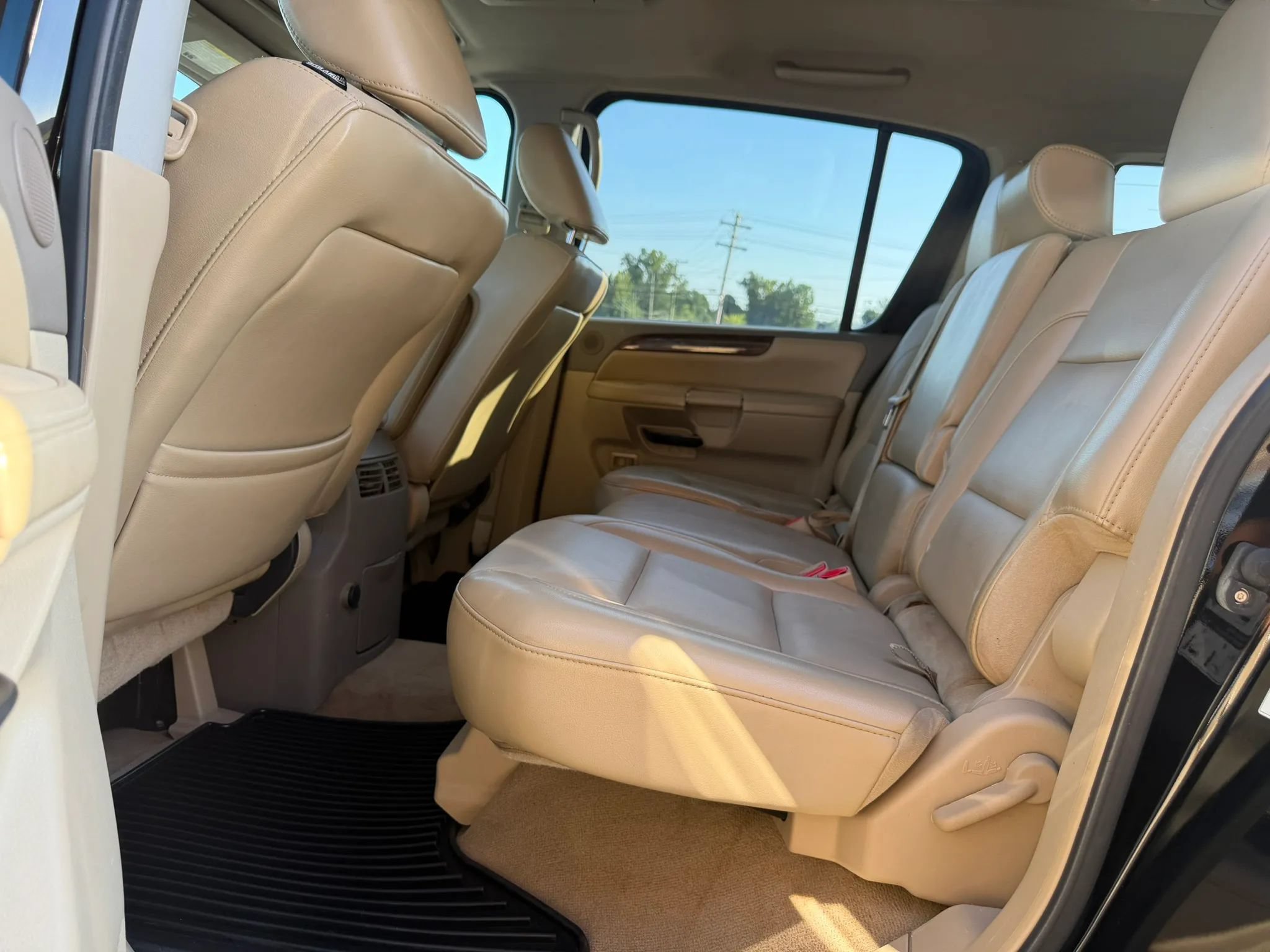 Used 2012 Nissan Armada SL w/ DVD FES Pkg RWD image 14