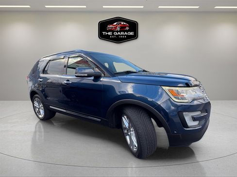 Used 2016 Ford Explorer Limited w/ Equipment Group 301A image 9