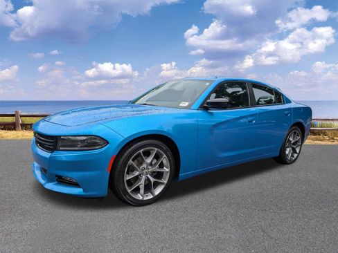 Certified 2023 Dodge Charger SXT w/ Plus Group RWD image 4