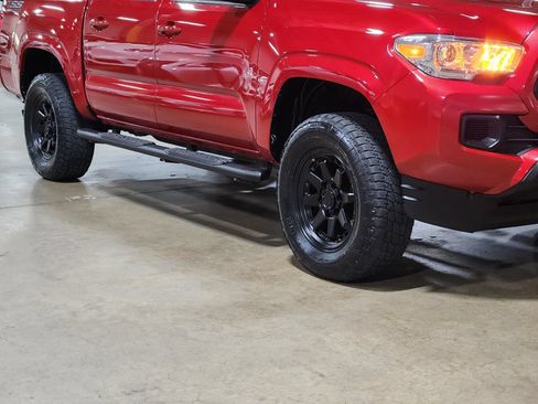 Used 2023 Toyota Tacoma SR AWD/4WD image 16