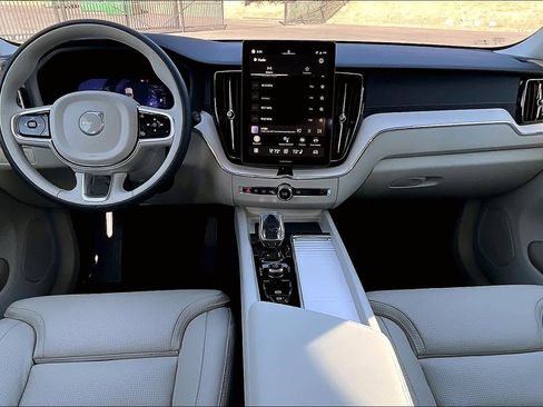 New 2026 Volvo XC60 T8 Ultra w/ Protection Package Premier image 7