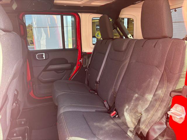 Certified 2026 Jeep Wrangler Unlimited Sahara AWD/4WD image 14