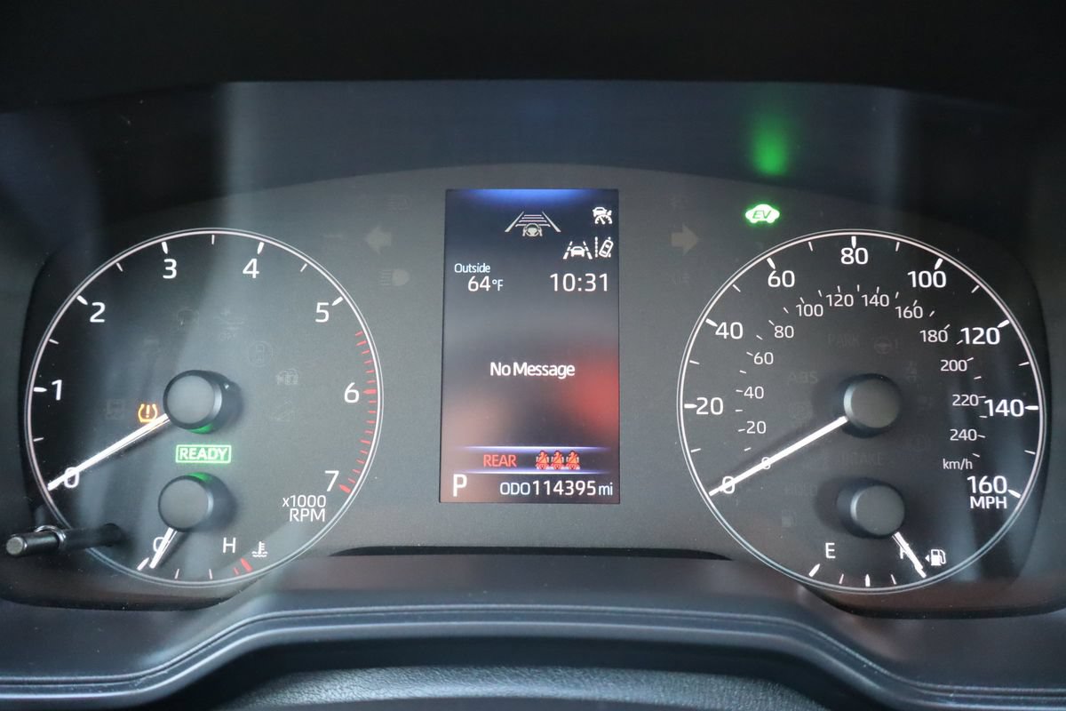Used 2023 Toyota Corolla LE FWD image 33