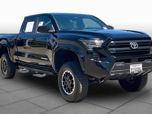 Used 2024 Toyota Tacoma SR5 RWD image 2