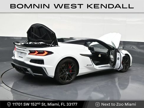 Used 2026 Chevrolet Corvette Z06 image 28