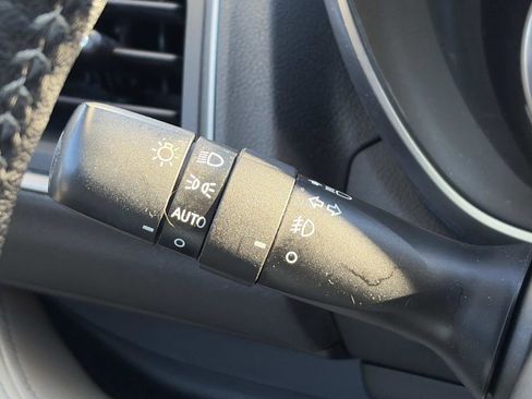 Used 2019 Subaru Ascent Limited image 26