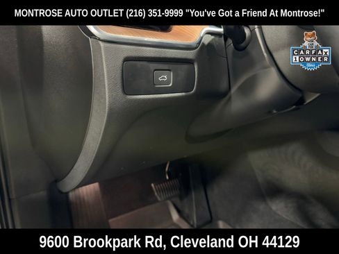 Used 2024 Volvo XC60 B5 Plus w/ Protection Package Premier image 17