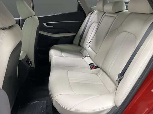 New 2025 Hyundai Sonata Limited image 31