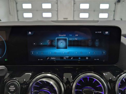 Certified 2023 Mercedes-Benz GLA 250 4MATIC image 25