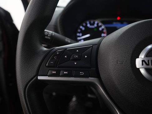 Used 2023 Nissan Sentra SV FWD image 23