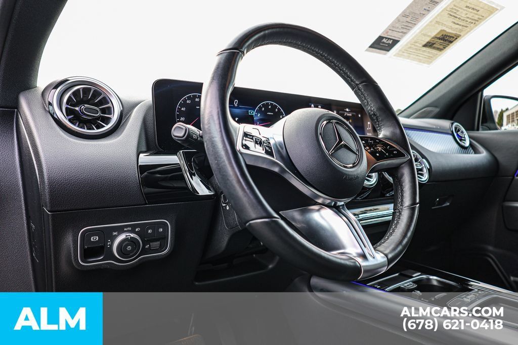 Used 2025 Mercedes-Benz GLA 250 4MATIC image 28