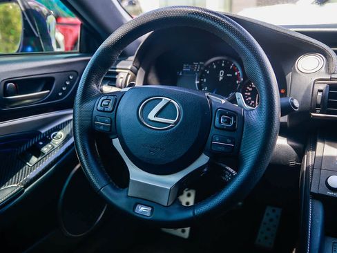 Used 2015 Lexus RC F w/ Performance Package RWD image 15
