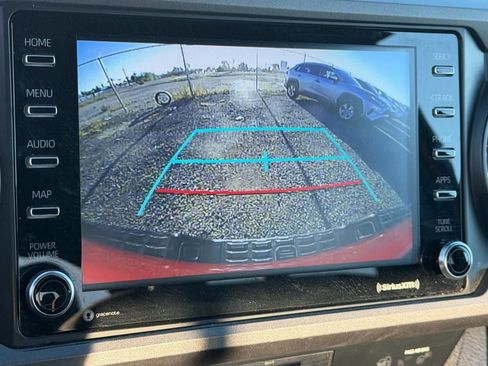 Used 2023 Toyota Tacoma TRD Off-Road image 12